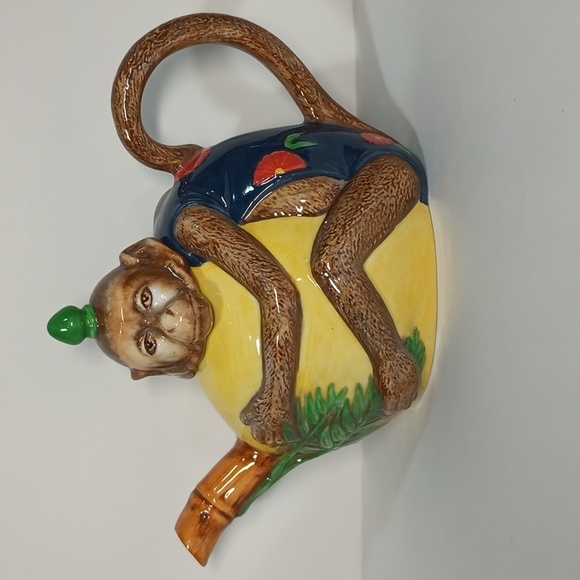Royal Doulton Kitchen Le Minton Monkey Teapot Archive Collection